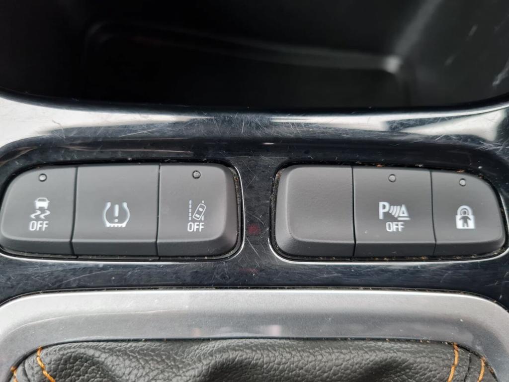 VAUXHALL CROSSLAND X