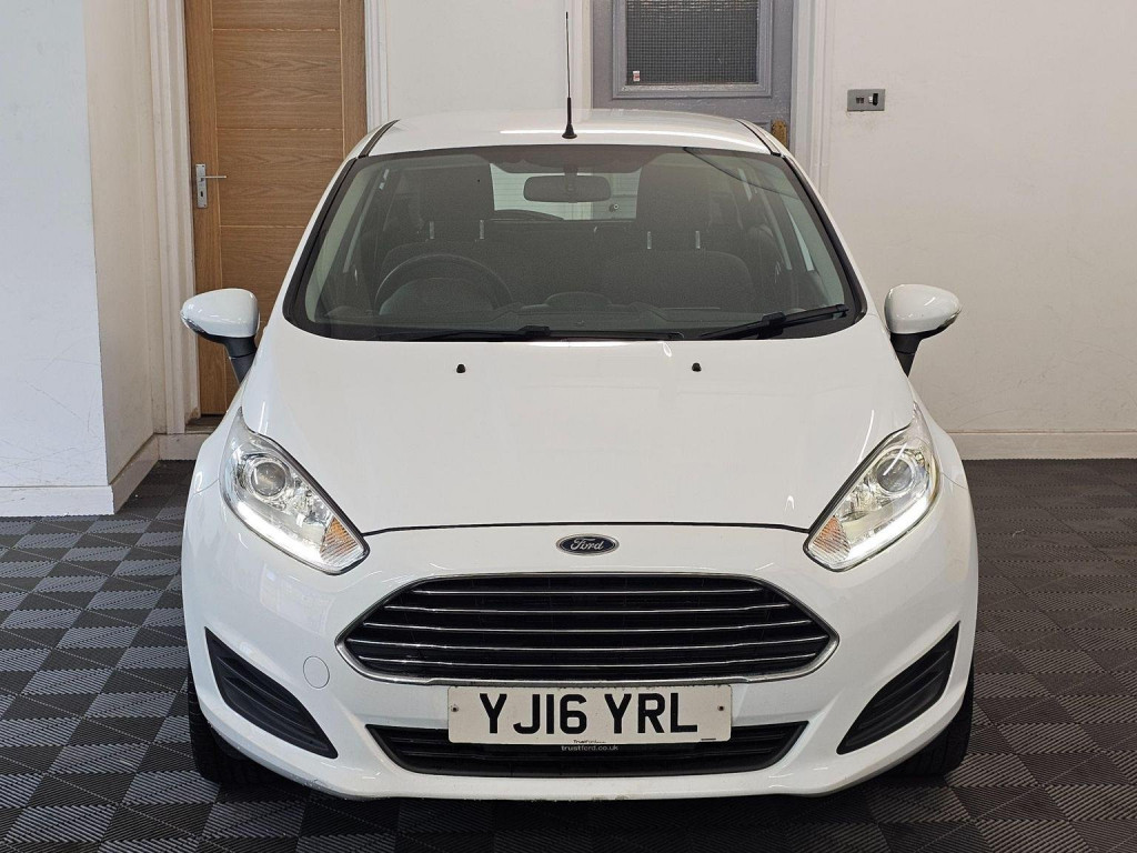 View FORD FIESTA 1.25 Style Euro 6 5dr