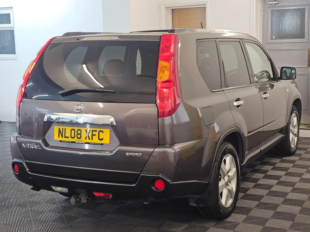 NISSAN X-TRAIL