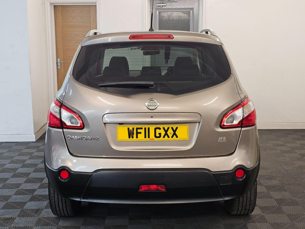 NISSAN QASHQAI+2