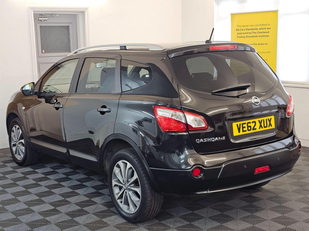 NISSAN QASHQAI+2