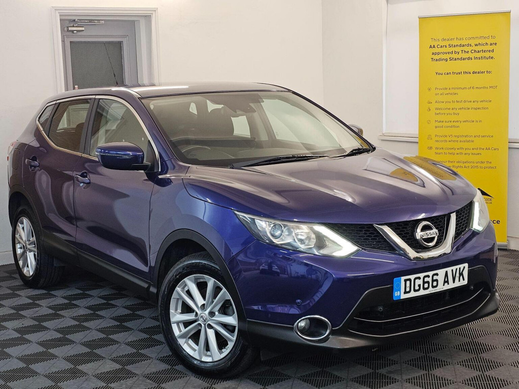 View NISSAN QASHQAI 1.2 DIG-T Acenta 2WD Euro 6 (s/s) 5dr