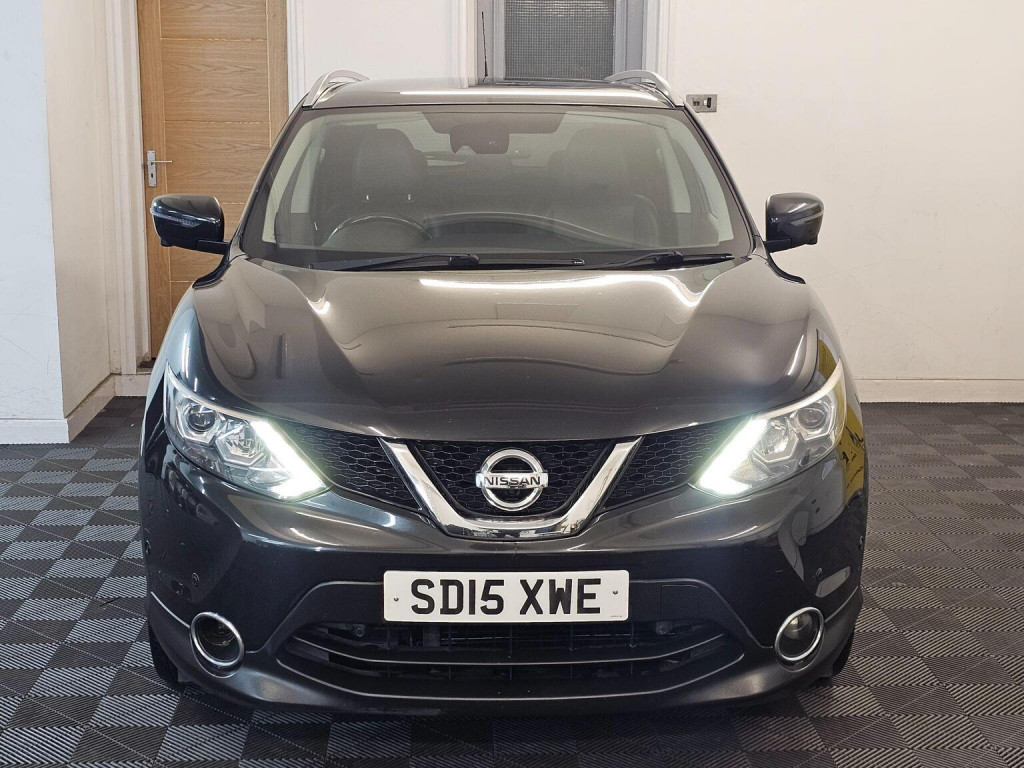 View NISSAN QASHQAI 1.6 dCi Tekna 2WD Euro 5 (s/s) 5dr