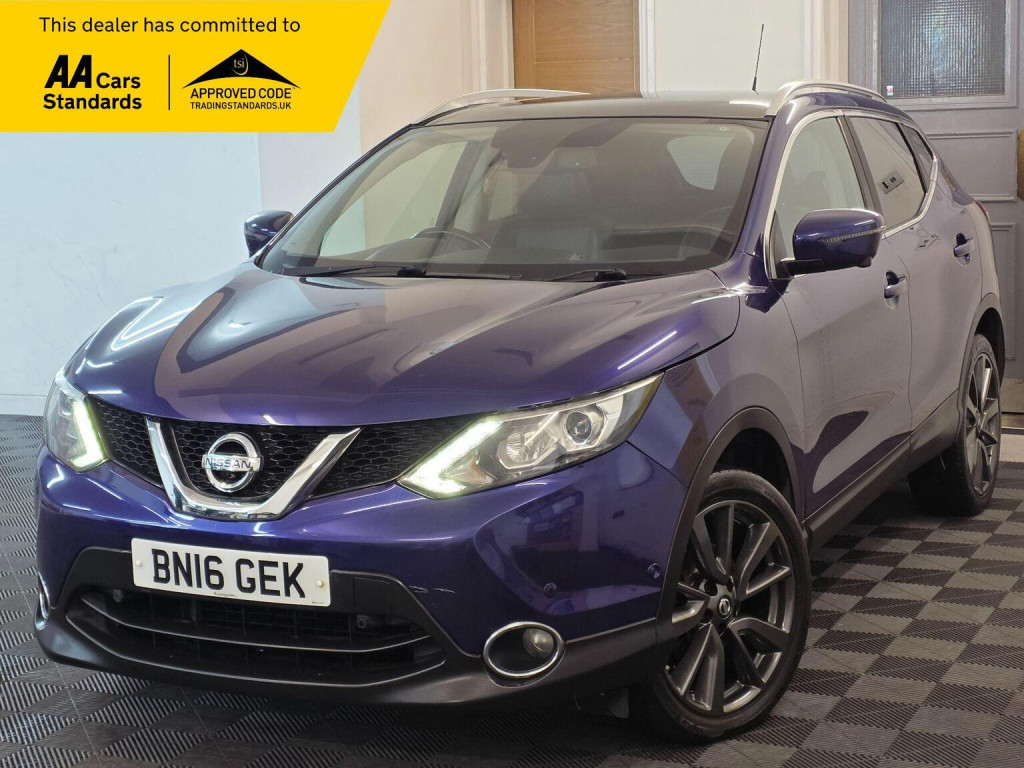 View NISSAN QASHQAI 1.5 dCi Tekna 2WD Euro 6 (s/s) 5dr