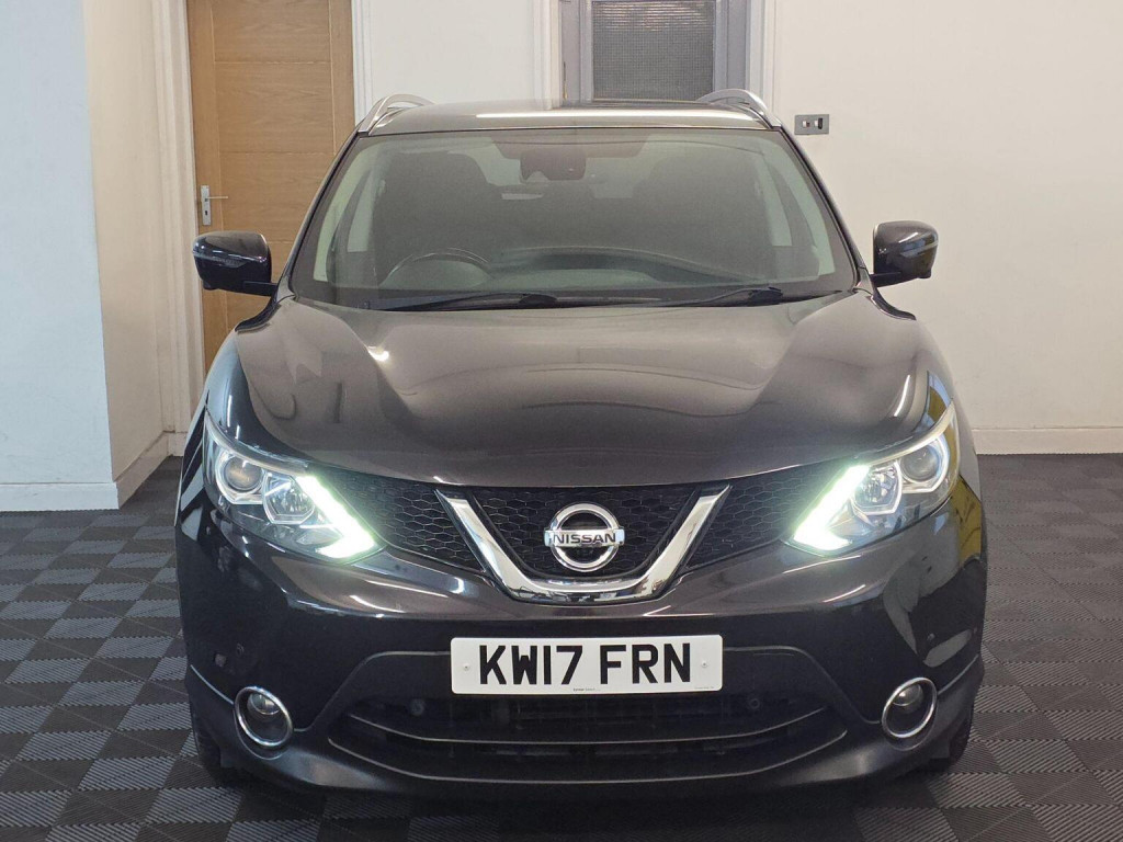 View NISSAN QASHQAI 1.5 dCi N-Connecta 2WD Euro 6 (s/s) 5dr