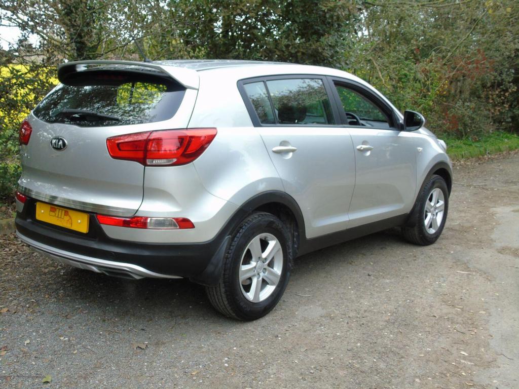 KIA SPORTAGE