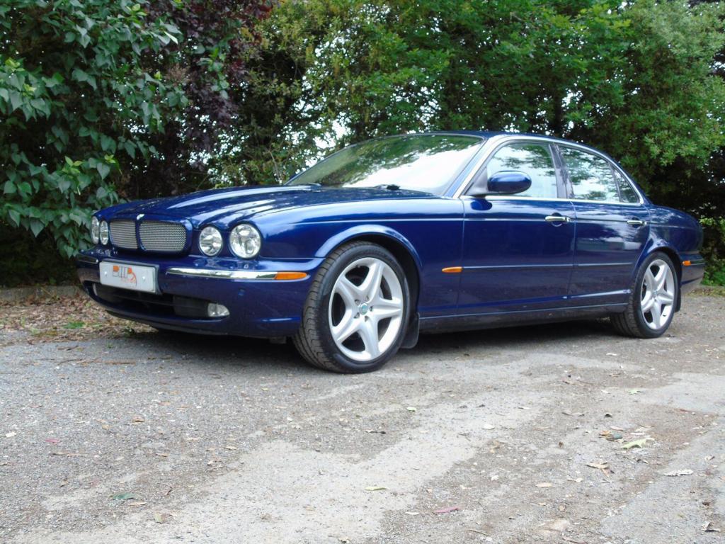 JAGUAR XJ