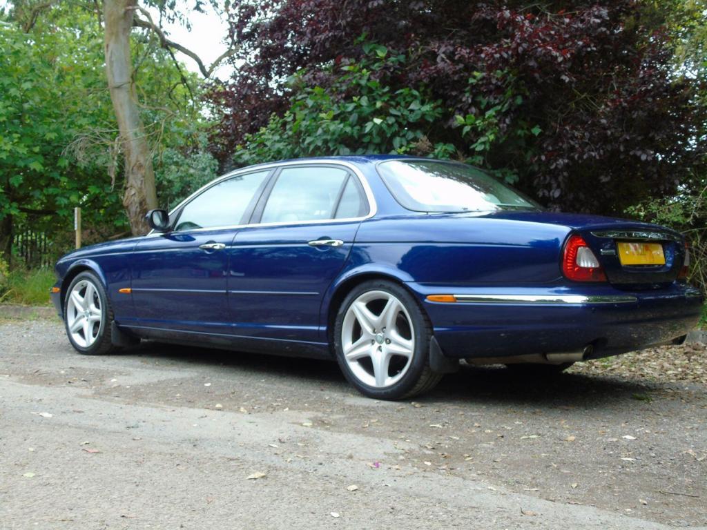 JAGUAR XJ