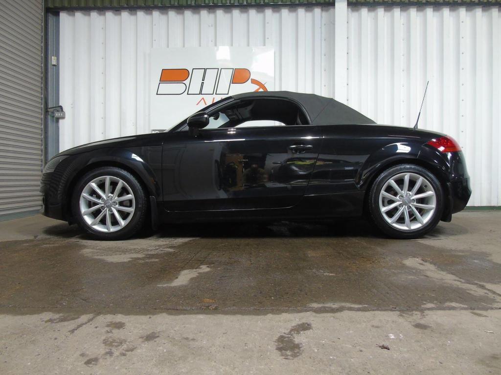 AUDI TT