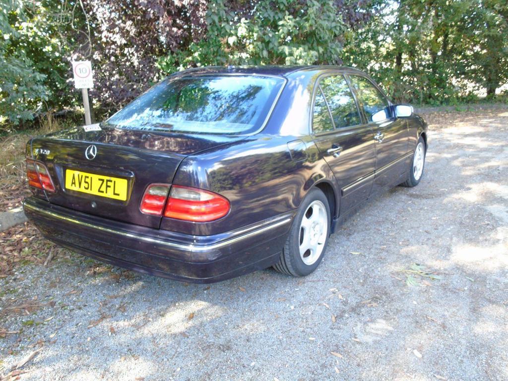 MERCEDES-BENZ E CLASS