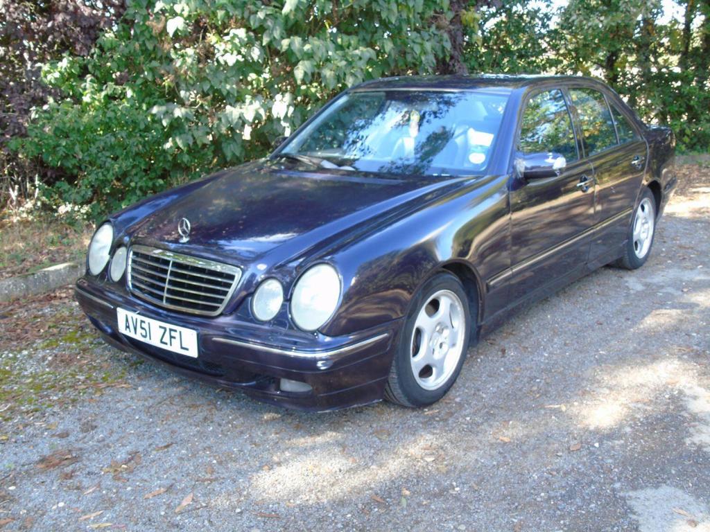 MERCEDES-BENZ E CLASS