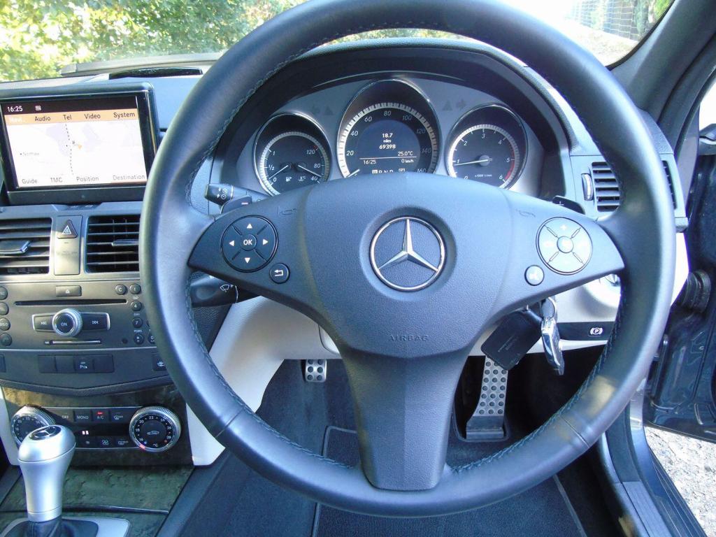 MERCEDES-BENZ C CLASS
