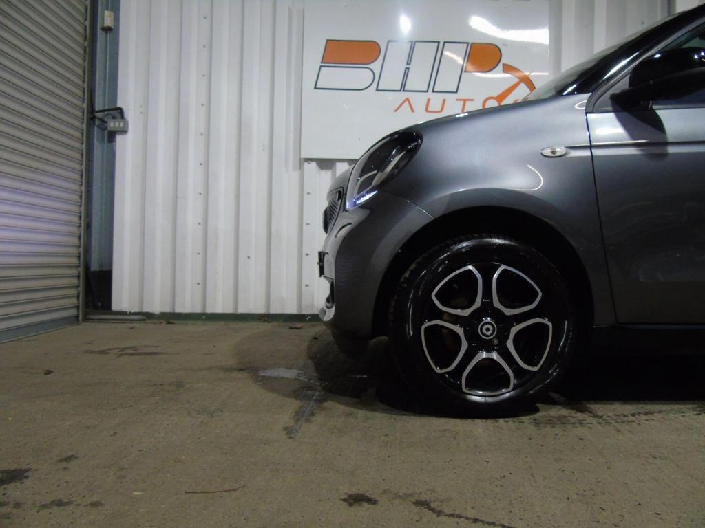 SMART FORFOUR
