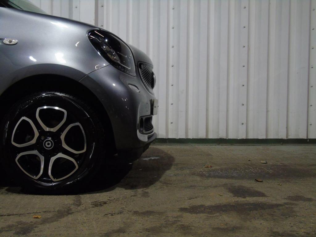 SMART FORFOUR