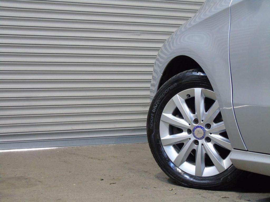 MERCEDES-BENZ B CLASS