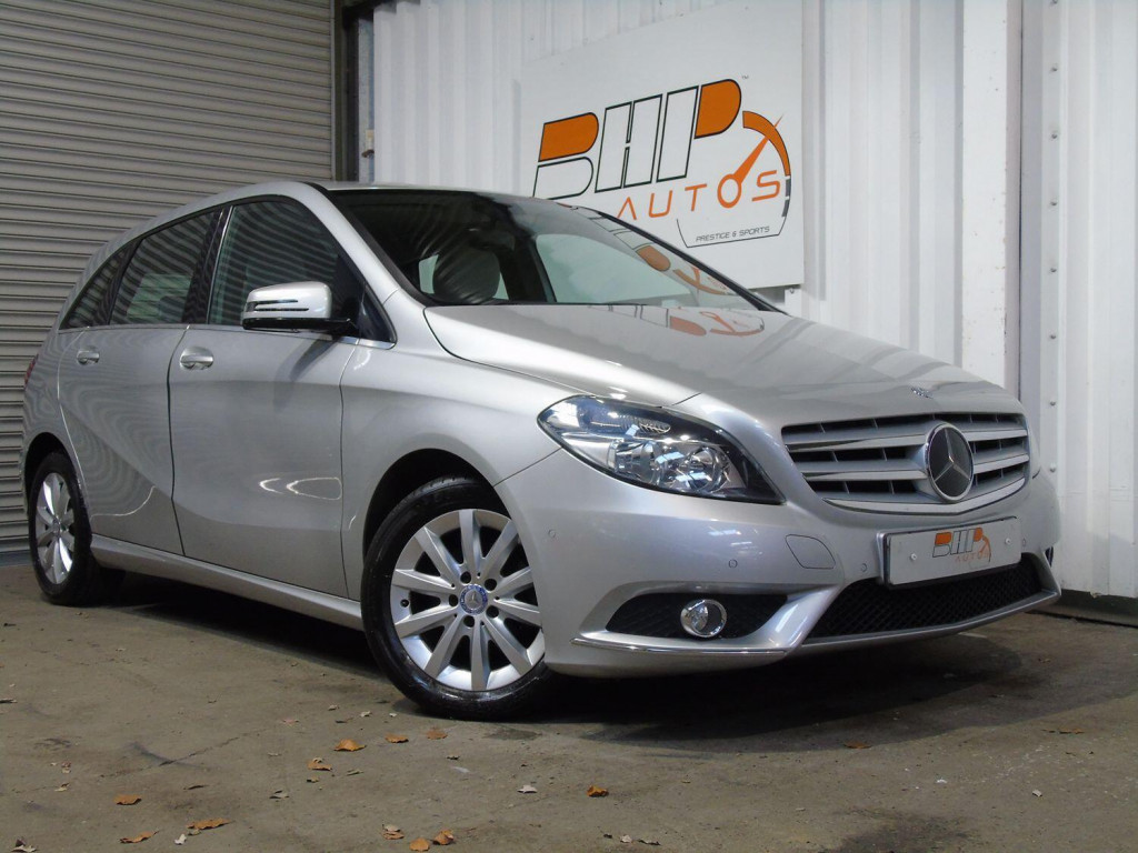 View MERCEDES-BENZ B CLASS 1.6 B180 BlueEfficiency SE