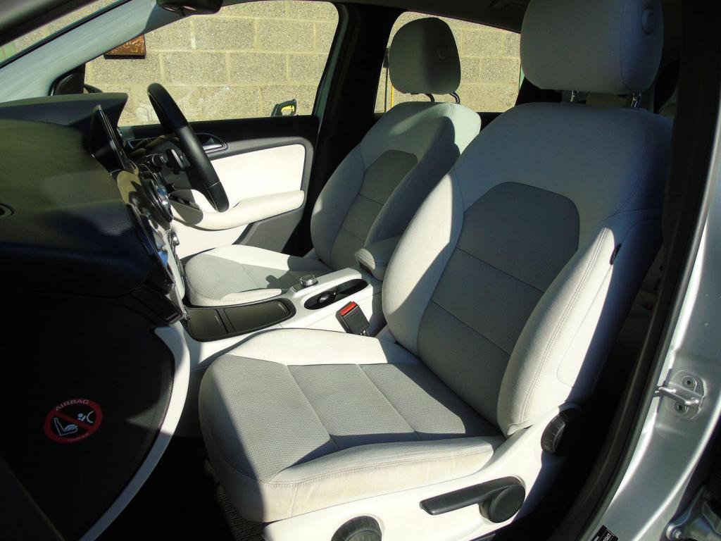 MERCEDES-BENZ B CLASS