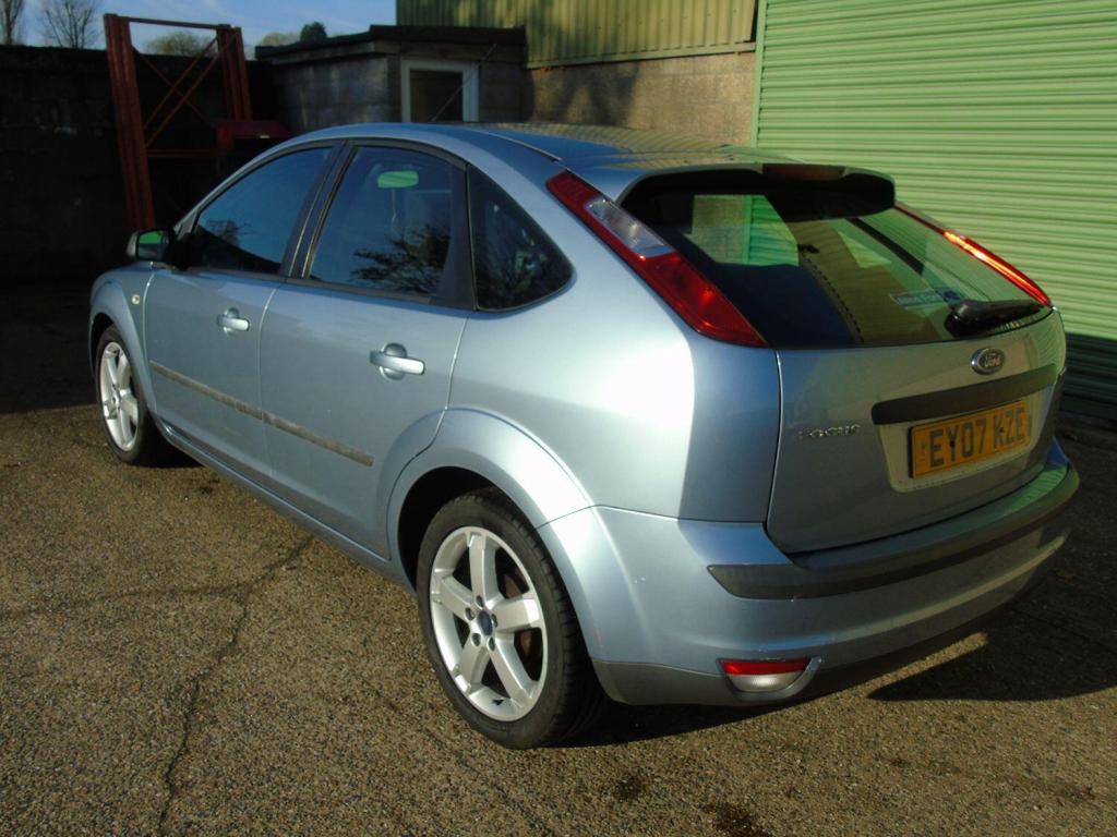 FORD FOCUS