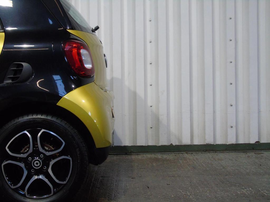 SMART FORFOUR