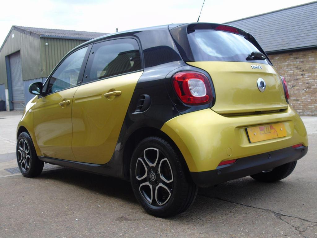 SMART FORFOUR