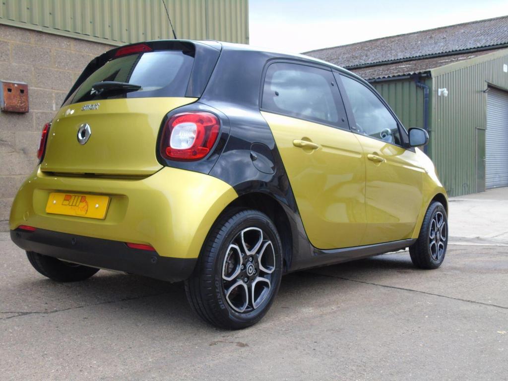 SMART FORFOUR