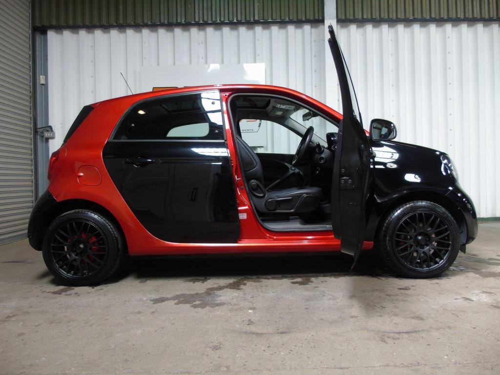 SMART FORFOUR