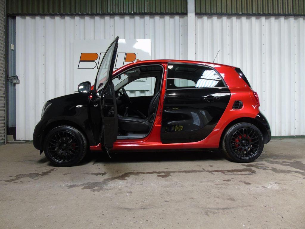 SMART FORFOUR