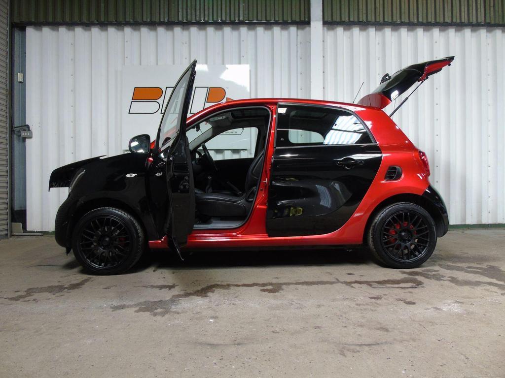 SMART FORFOUR