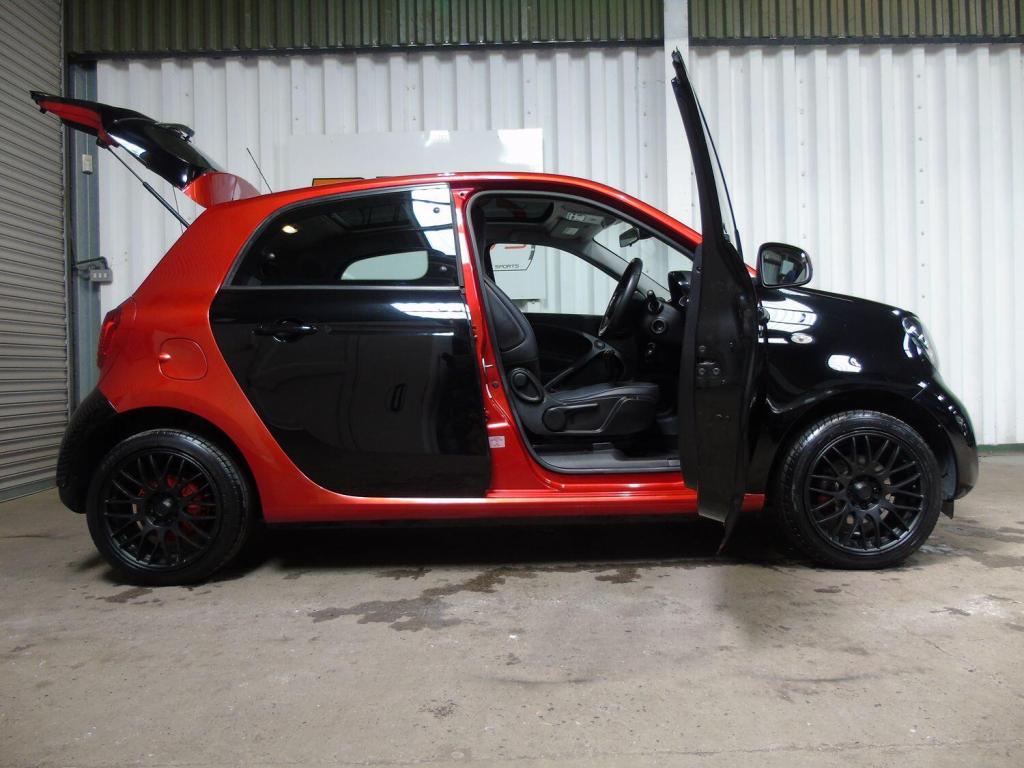 SMART FORFOUR
