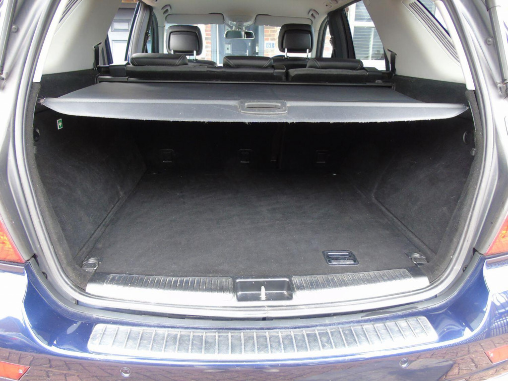 MERCEDES-BENZ M CLASS