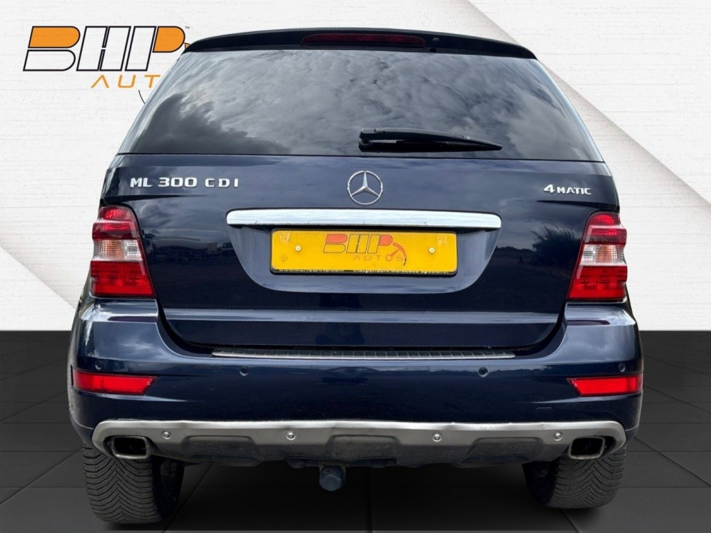 MERCEDES-BENZ M CLASS