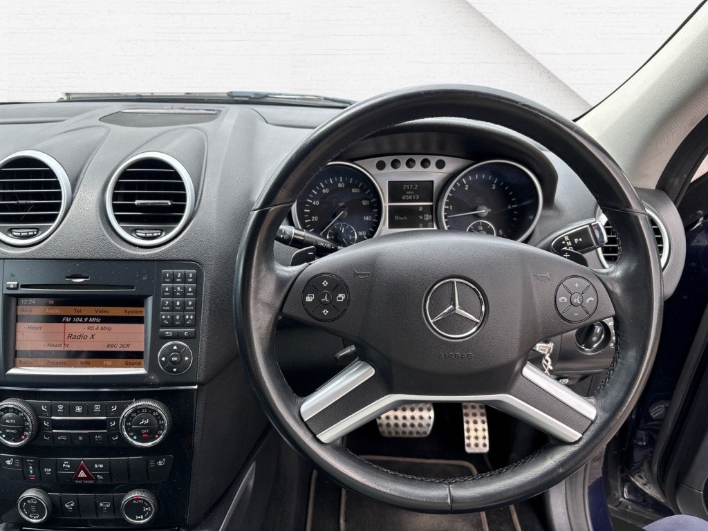 MERCEDES-BENZ M CLASS