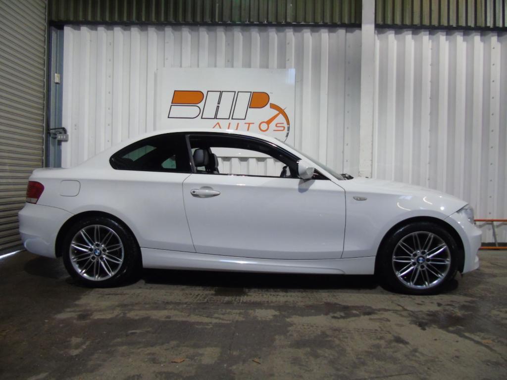 BMW 1 SERIES