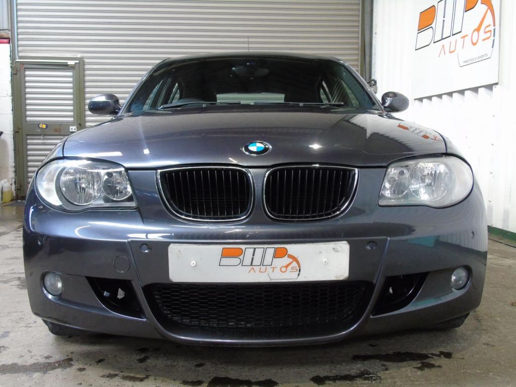 View BMW 1 SERIES 118D M SPORT