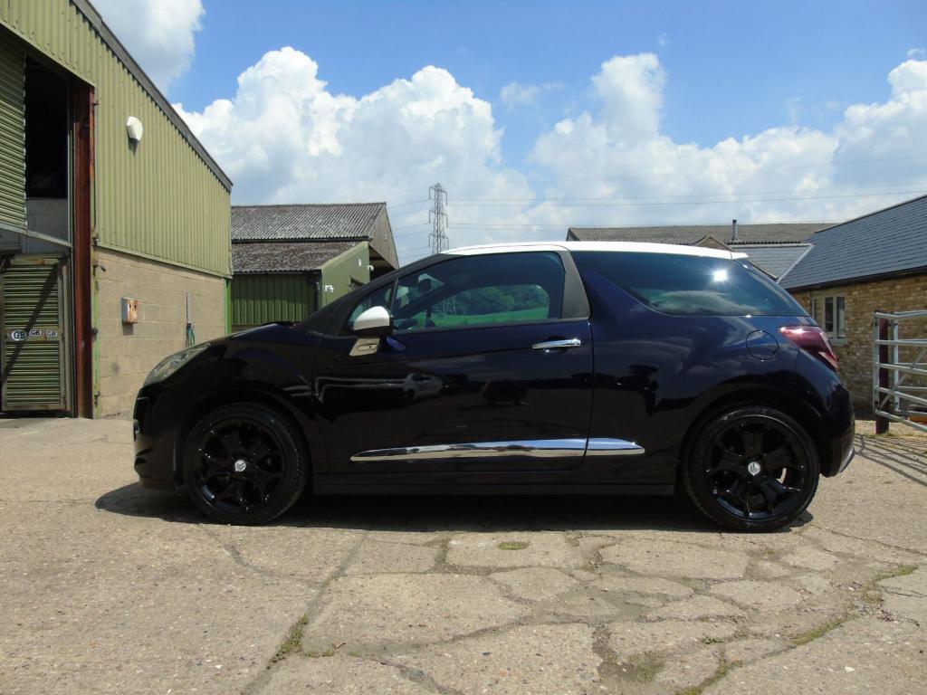CITROEN DS3