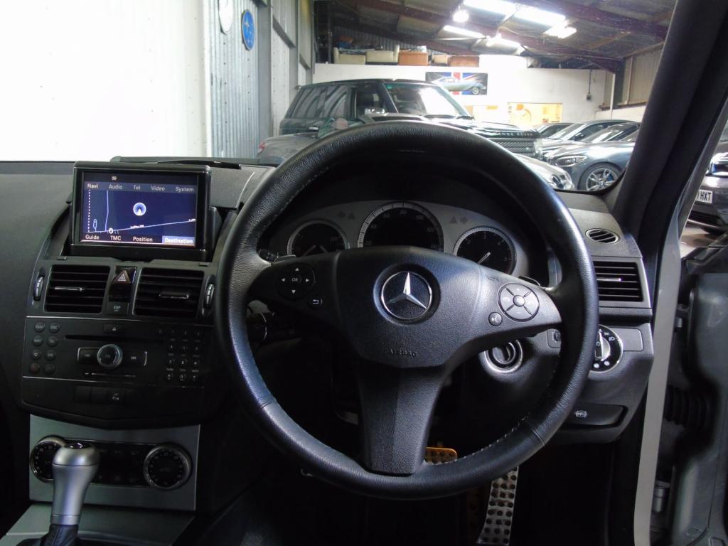 MERCEDES-BENZ C CLASS