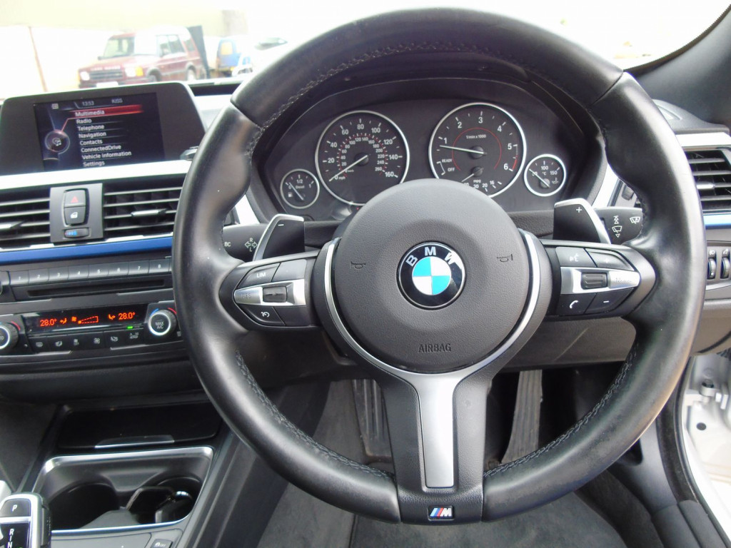 BMW 3 SERIES