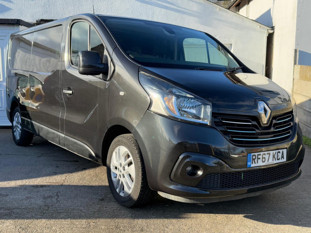 RENAULT TRAFIC 1.6 LL29 ENERGY dCi 125 Sport Nav Euro 6