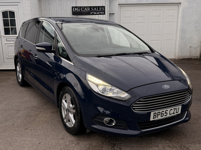 FORD S-MAX 2.0 TDCi Titanium