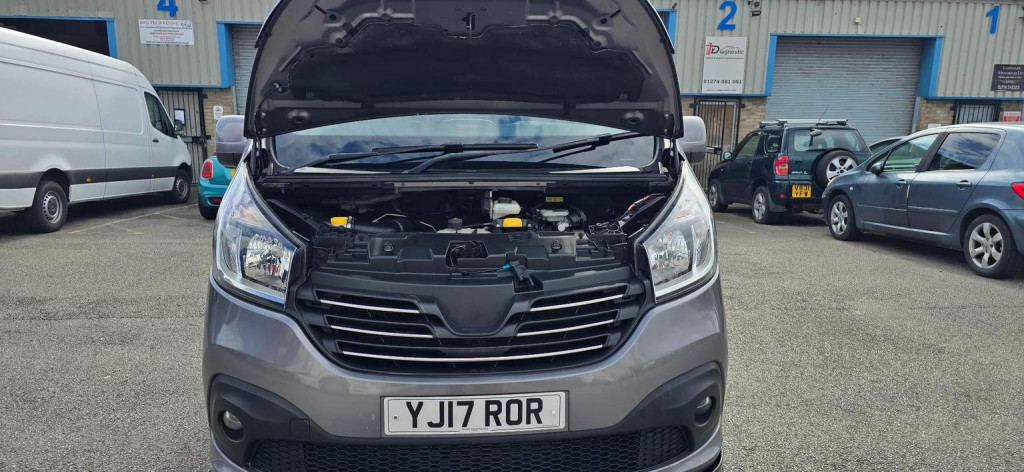 RENAULT TRAFIC