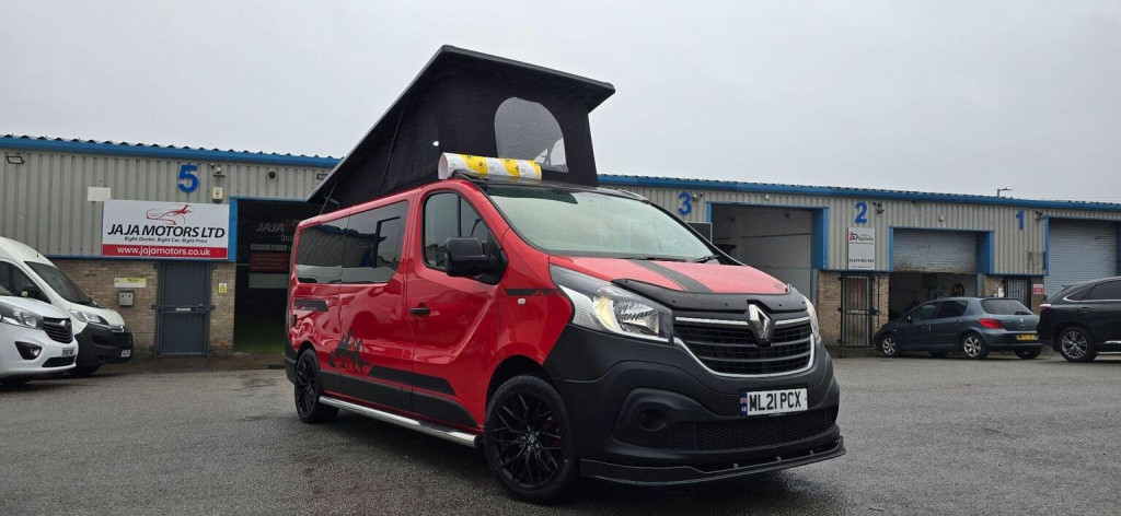 RENAULT TRAFIC