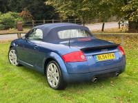 AUDI TT