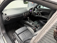 AUDI TT RS