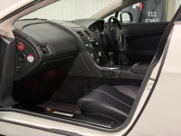 ASTON MARTIN VANTAGE