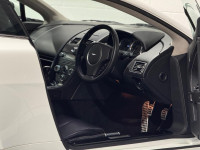 ASTON MARTIN VANTAGE