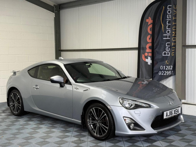 TOYOTA GT86