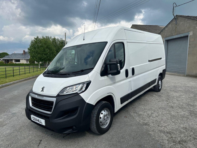 PEUGEOT BOXER 2.2 BlueHDi 335 S