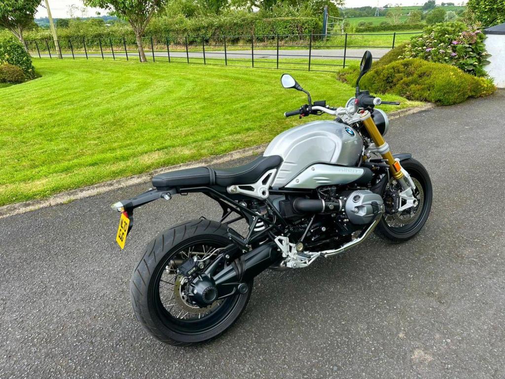 BMW R NINET