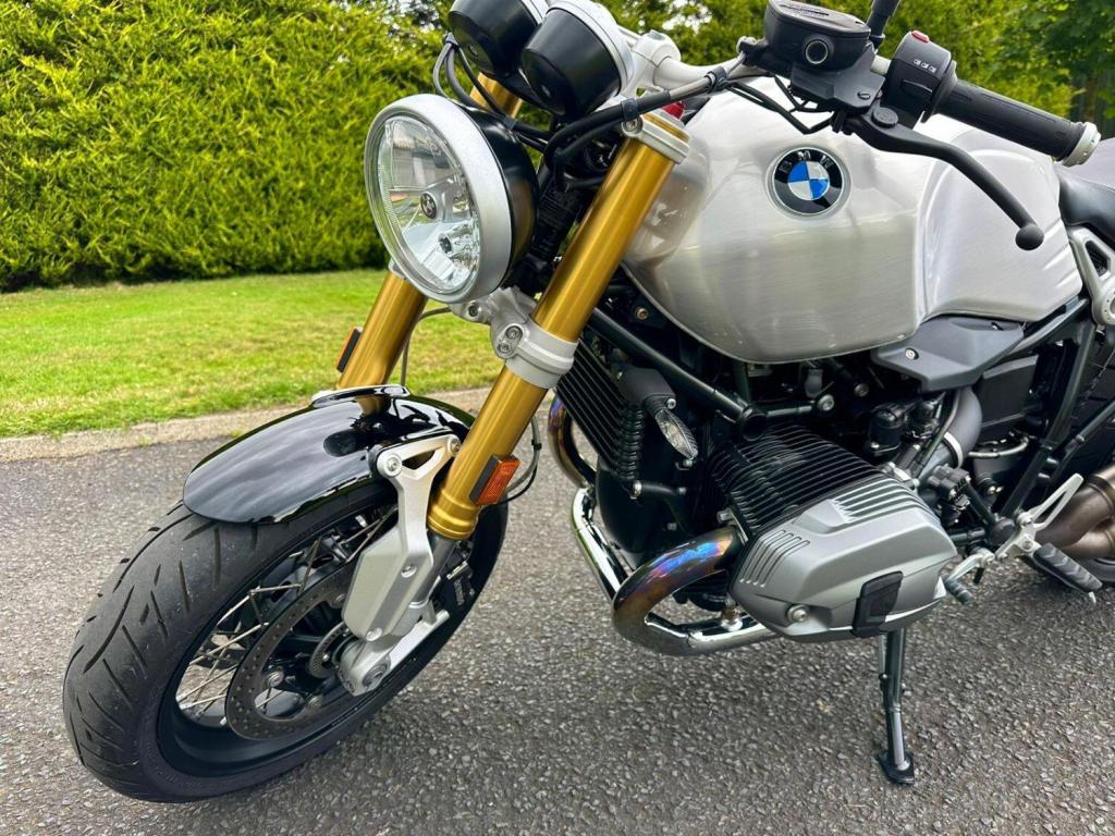 BMW R NINET