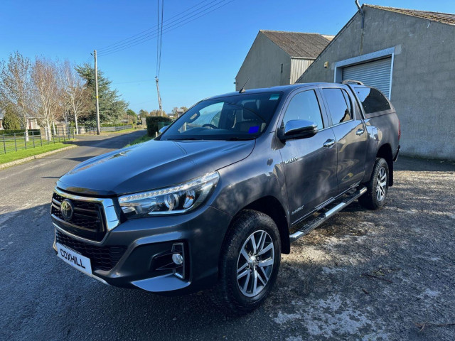TOYOTA HILUX 2.4 D-4D Invincible X
